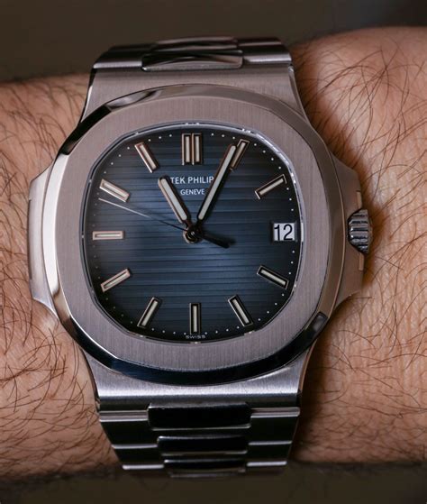 patek philippe nautilus 5711/1a-010|patek philippe nautilus platinum 5711.